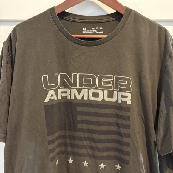 Under armour Other - Under Armour T Shirt Mens 2XL Army GreenUSA Flag Loose Heatgear Patriotic